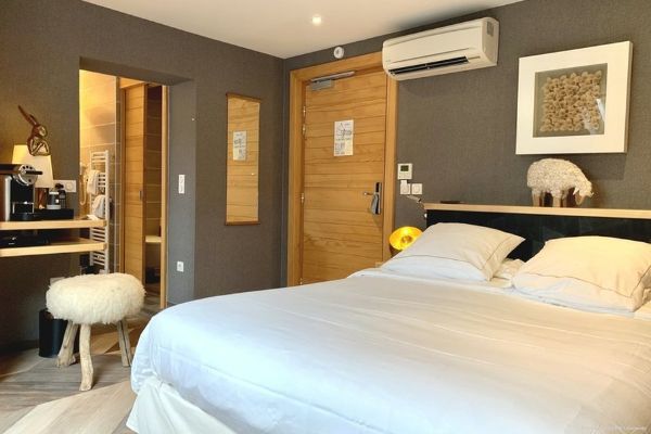 Hostellerie La Cheneaudière Relais et Chateaux (Colroy-la-Roche)